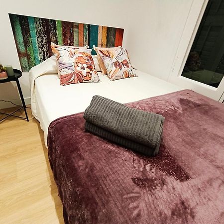 By Universitat Rooms Barselona Dış mekan fotoğraf