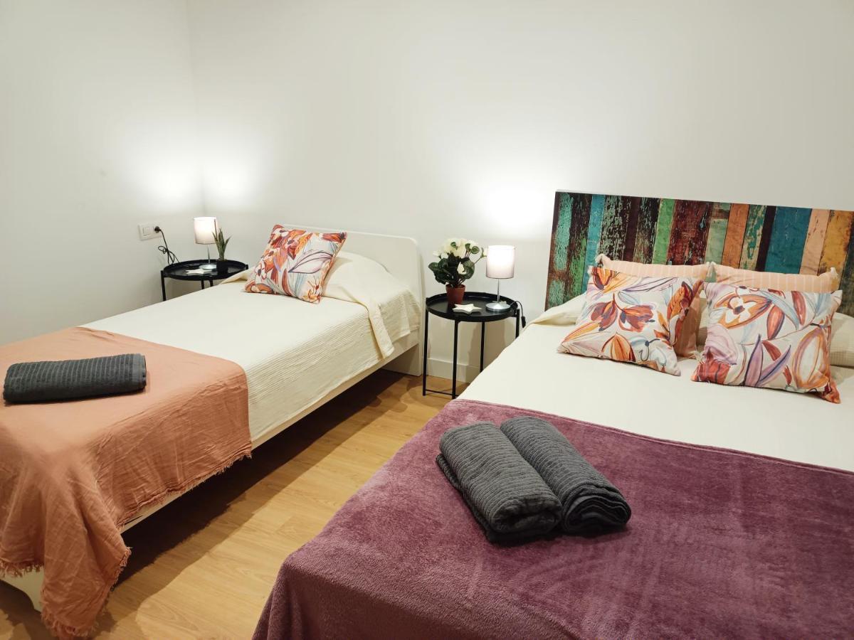 By Universitat Rooms Barselona Dış mekan fotoğraf